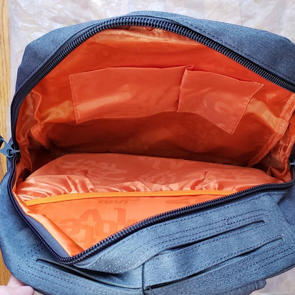 SeptWolves Sept Wolves Gray Mens Laptop Backpack - Picture 11 of 11